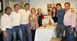 Jiménez con integrantes de Ce.deu