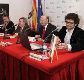 Menéndez, Jiménez, Reigosa y Alvarellos, en la mesa