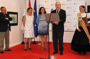 José  Eugenio Barallobre, Concepción Astray, Belén do Campo, José R. Ónega, y Tania Pintor en el acto de inauguración