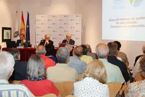 Un momento de la conferencia impartida por Cerdeira