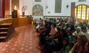 Inicio del Acto con palabras del director, Jhon Martínez. copia