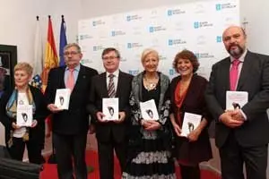 Rosalía Castiñeiras, Rafael Permuy, Ramón Jiménez, Rosa M. Milleiro, Julia León y Basilio R. Cañada