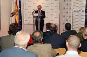 José Cerdeira presenta a los nuevos asociados