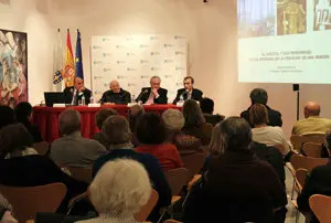 El ponente acompañó sus palabras con ilustrativas imágenes