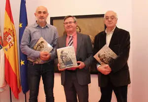 De izquierda a derecha, Jesús Lázare, Ramón Jiménez y Xulio Xiz