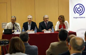 FRANCISCO CONDE FIRMA CONVENIO EN EL BALNEARIO CON EL CLUSTER DEL AGUA MINERAL E TERMAL