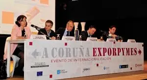 A Coruña
A secretaria xeral técnica da Consellería do Mar, Isabel Concheiro, acompañada polo director do Igape, Javier Aguilera, e pola directora xeral de Gandaría, Agricultura e Industrias Agroalimentarias, Belén do Campo, asistirá á inauguración da III edición de Exporpymes.
14/11/2016
Foto: Moncho Fuentes / AGN A Coruña