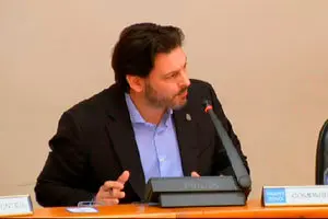 Miranda en Parlamento1