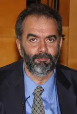 19.Eduardo Pahíno