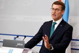 
SAN CAETANO

  O titular do Goberno galego, Alberto Núñez Feijóo, na rolda posterior 'a reunión do Consello da Xunta.        

foto xon crespo
22/06/17