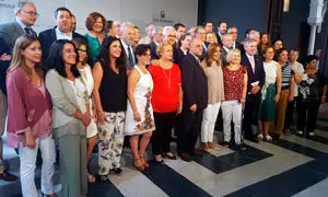 grupo de asistentes al acto