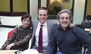 Cena Navideña del Lar Gallego de Costa Rica julia, jaime y miguel en cena navideña Lar galego