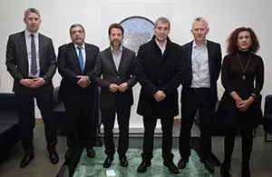 El Presidente D. Fernando Clavijo Batlle en visita oficial al Manchester City FC para mantener una reuniÛn en torno al proyecto Global City, a 18 de Enero de 2018. El Manchester City FC es pionero en eSports apostando por los valores del deporte integrados con los del mundo digital. (Foto: Arturo Rodriguez/Presidencia GobCan)
Esta fotografÌa oficial del Gobierno de Canarias es solamente para uso editorial por medios de comunicaciÛn. La fotografÌa no puede ser manipulada de ninguna manera y no se puede utilizar en materiales comerciales y/o polÌticos, publicidad, correos electrÛnicos, productos, promociones que de alguna manera pueda sugerir la aprobaciÛn o respaldo del Presidente, o el Gobierno de Canarias.