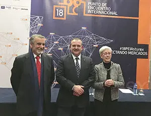 Isaac Pola inauguracion punto encuentro internacional 2