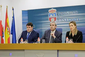 11:30	Sala de Prensa del Gobierno de Cantabria 	El consejero de Presidencia y Justicia, Rafael de la Sierra, informa, en rueda de prensa, sobre el proyecto de Ley de Casas de Cantabria.
nacho Romero ©
16 feb 18
