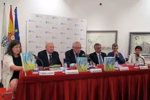 Marina Sanfilippo, Antonio Domínguez, José Ramón Ónega, Julio Neira, Josep Ysern y María Dolores Martos, en la mesa presidencial