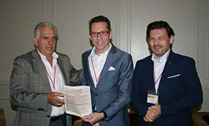 Entrega dinero Suiza a Venezuela5