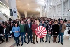 12,00 h.-   O conselleiro de Cultura e Turismo, Román Rodríguez, acompañado pola comisaria do Xacobeo 21, Cecilia Pereira, presentará O teu Xacobeo, convocatoria aberta de proxectos de dinamización do Ano Santo. No salón de convencións do Edificio CINC (monte Gaiás, s/n).
foto xoán crespo
12/01/2019