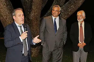 AGUSTIN TORRES COCTEL CARACAS PORT