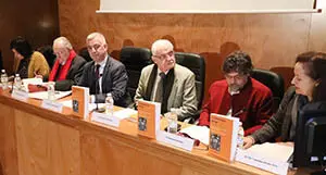 Valentín García, e o presidente da Real Academia Galega, Víctor F. Freixanes, participarán na presentación da nova antoloxía La letteratura galega. Autori e testi.