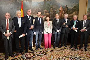 Duque y Calvo-homenaje academicos