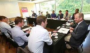 O director do Igape, Juan Cividanes, inaugurar.. a xornada do Cl..ster TIC que acolle a misi..n comercial inversa de empresas internacionais do sector.