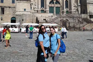 Eduarda -izda.– y Bárbara