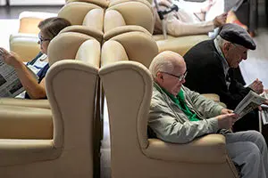 fabiola garcia visita a residencia de maiores porta do camiño