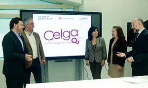 O secretario xeral de Política Lingüística, Valentín García, o secretario xeral da Emigración, Antonio Rodríguez Miranda, e a directora da Amtega, Mar Pereira, presenta en rolda de prensa o novo curso de Celga 2 en liña.
