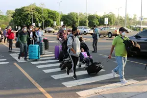 Españoles en El Salvador