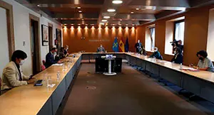Oviedo. 24-9-2020. El presidente del Principado de Asturias, Adrián Barbón, preside la reunión semanal del Consejo de Gobierno.
Foto: Armando Ãlvarez.