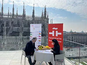 Cervantes Milan-Firma 3
