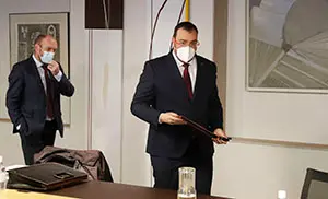 Oviedo. 14-5-2021. El presidente del Principado de Asturias, Adrián Barbón, preside la reunión del Consejo de Gobierno.
Foto: Armando Ãlvarez.