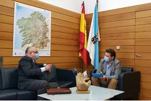 REUNION PRESIDENTE CASA DE GALICIA EN URUGUAI