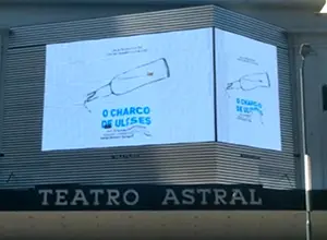 Foto Pantalla del Teatro Eliseo copia