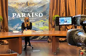 Viceconsejera presentacion estand Fitur 1