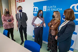 A conselleira de Emprego e Igualdade, María Jesús Lorenzana, acompañada do director xeral de Relacións Exteriores e coa Unión Europea, Jesús María Gamallo, fará balance dos convenios asinados coa Xunta en materia de cooperación no marco do Pacto de Estado contra a violencia de xénero. Contarase coa presenza de representantes de Acnur, Unrwa e Unicef-Comité Galicia.