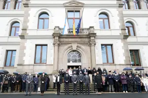 Minuto de silencio en memoria dos falecidos no naufraxio do buque Villa de Pitanxo. San Caetano, Santiago de Compostela 16/02/22.