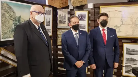 MIRANDA-CENA PANAMA 1