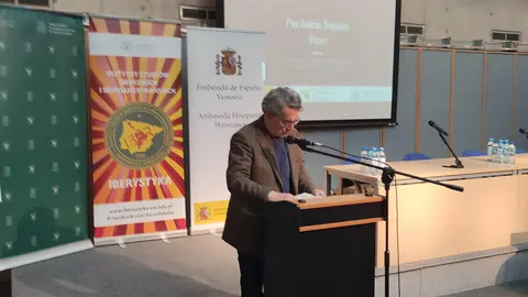 Polonia-Lectura del Quijote-Trapiello