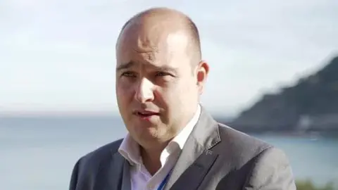 Gorka Alvarez. Portada