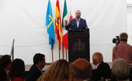 2022_08_04 presidente encuentro hispano americano 3