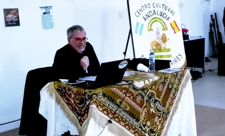 Charla Pilía2