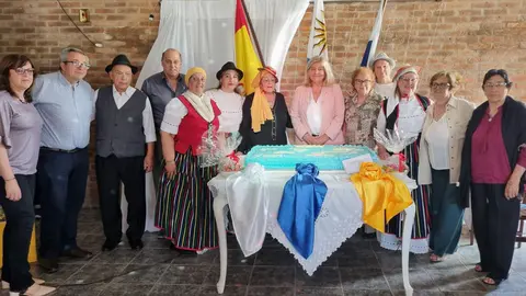 Uru.Canarios Buscando Raices