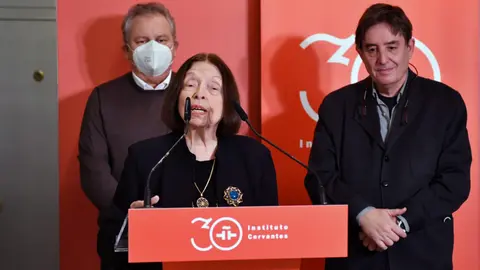 Nelida Piñon-Caja de las Letras 2