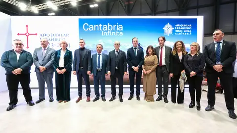 12:00 horas. Stand de Cantabria en FITUR. El presidente de Cantabria, Miguel Ángel Revilla, preside el acto institucional del Día de Cantabria en la Feria Internacional de Turismo de Madrid, al que también asisten el vicepresidente, Pablo Zuloaga; el consejero de Industria, Turismo, Innovación, Transporte y Comercio, Francisco Javier López Marcano, y otros consejeros. 20 de enero de 2023 © Raúl Lucio