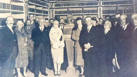 Inauguración de la Biblioteca América