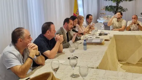 C‡NSUL ESPA•OL EN PANAMµ VISITA COL‡N 2