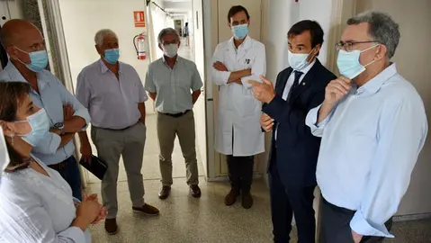 Uru.Jose Julio en Hogar-todos charla