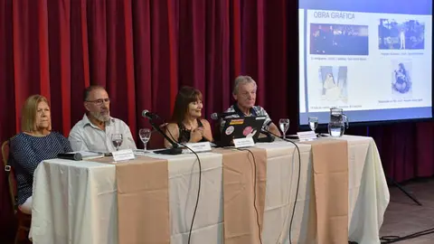 Uru.Homenaje Castelao-disertantes